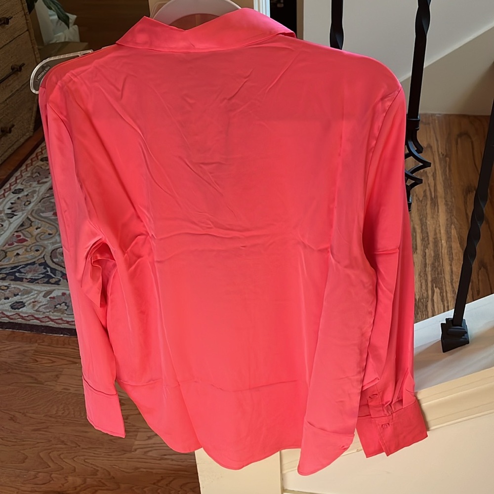 H&M Pink V-neck Blouse/NWT/M - Picture 13 of 13